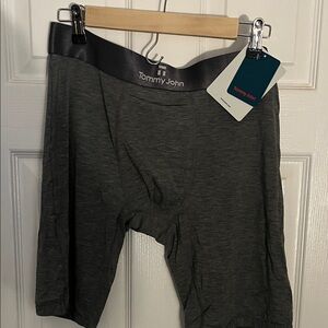 Tommy John Men's Charcoal Boxer Briefs